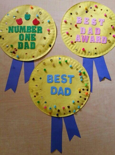 best-dad-award-craft-using-paper-plate Best Dad Award Craft Using Paper Plate For Kids