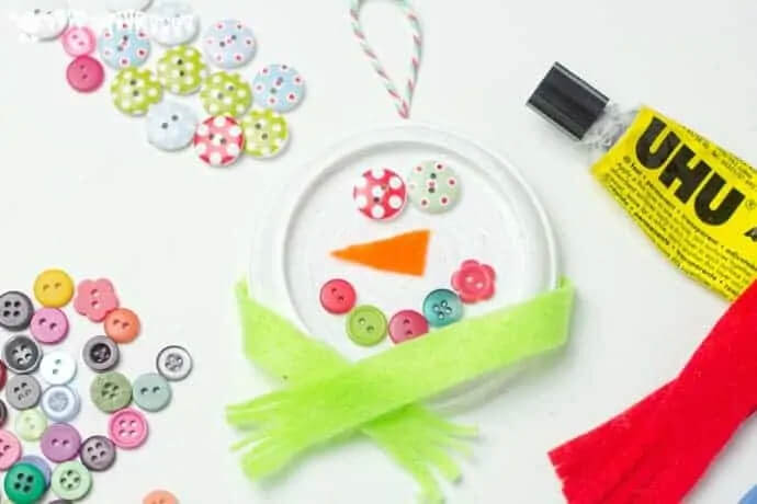 cute-and-easy-to-make-snowman-ornaments-for-preschoolers Cute And Easy To Make Snowman Ornaments For Preschoolers