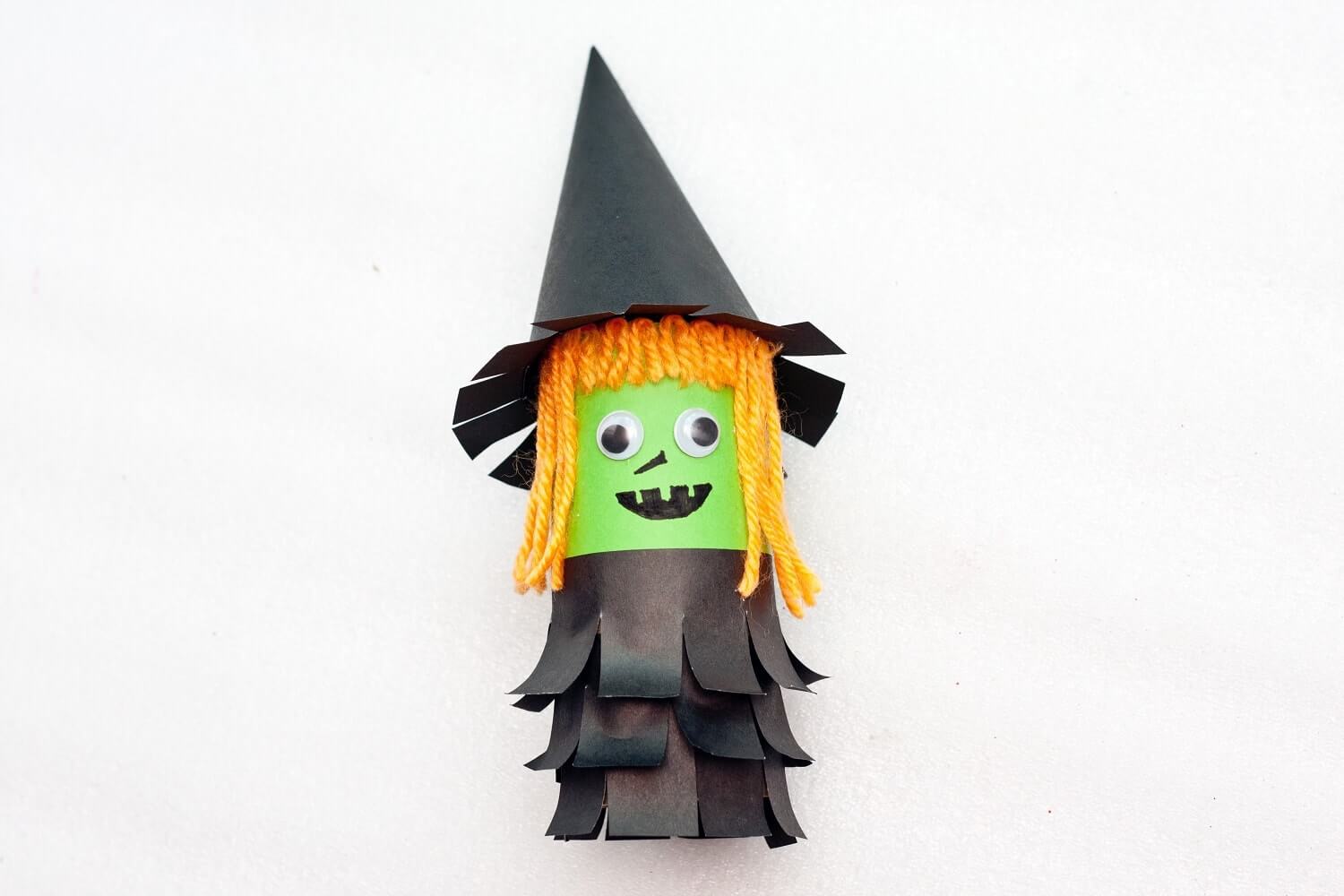cute-halloween-witch-craft-idea-using-toilet-paper-roll Cute Halloween Witch Craft Idea Using Toilet Paper Roll