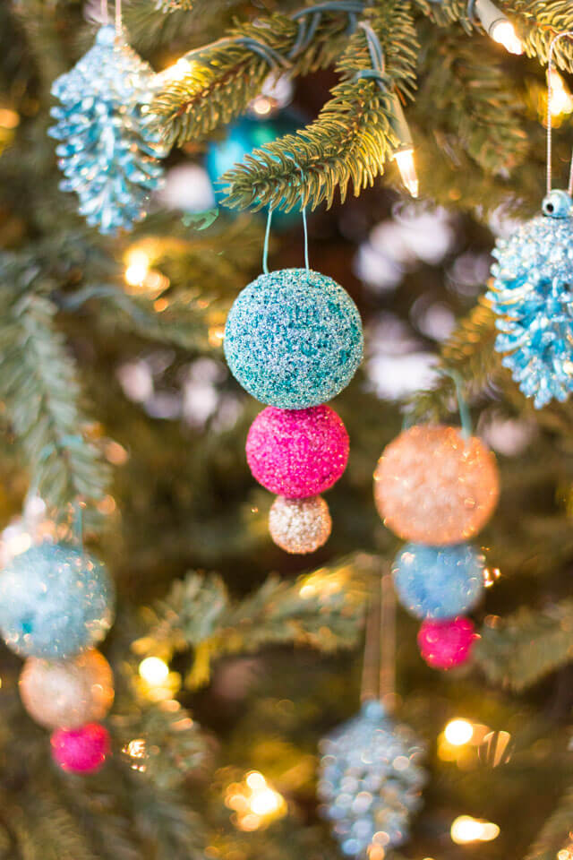 diy-adorable-glitter-styrofoam-ball-christmas-ornament-craft-idea DIY Adorable Glitter Styrofoam Ball Christmas Ornament Craft Idea Styrofoam Balls Crafts & Ornaments for Christmas