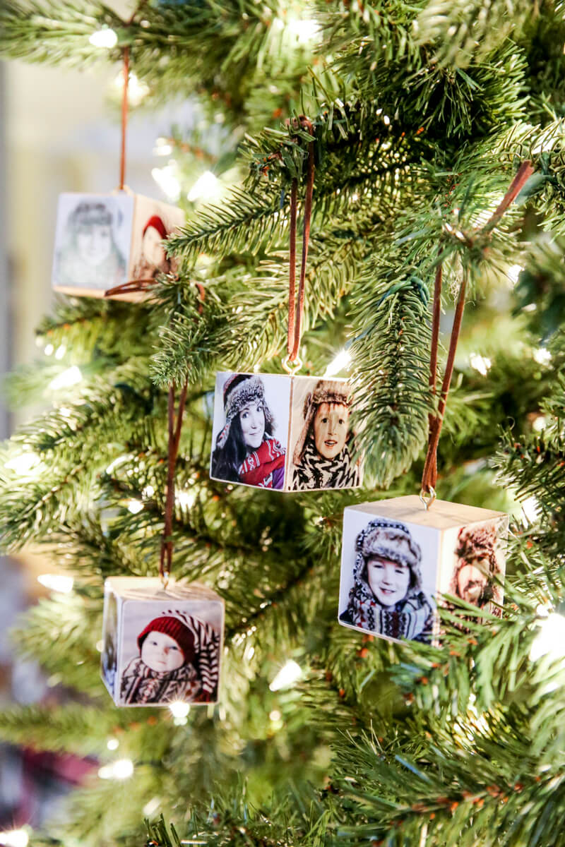 diy-christmas-ornament-photo-frame-craft-with-wood-blocks DIY Christmas Ornament Photo Frame Craft With Wood Blocks Wood Christmas Crafts