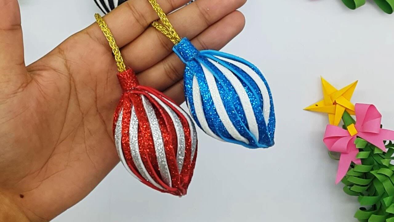 diy-glitter-foam-christmas-decoration-craft-for-home DIY Glitter Foam Christmas Decoration Craft For Home DIY Foam Christmas Ornaments