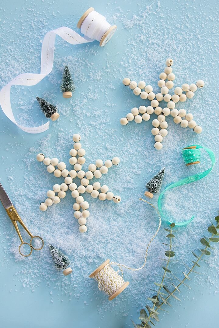 diy-star-shaped-ornament-and-christmas-tree-craft-with-wooden-beads DIY Star Shaped Ornament & Christmas Tree Craft With Wooden Beads