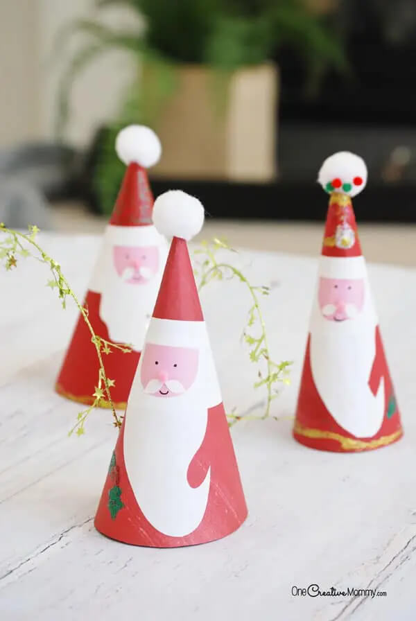 festive-santa-crafts-for-kids-16 Conical Santa Christmas Santa Crafts Made With Everyday Supplies