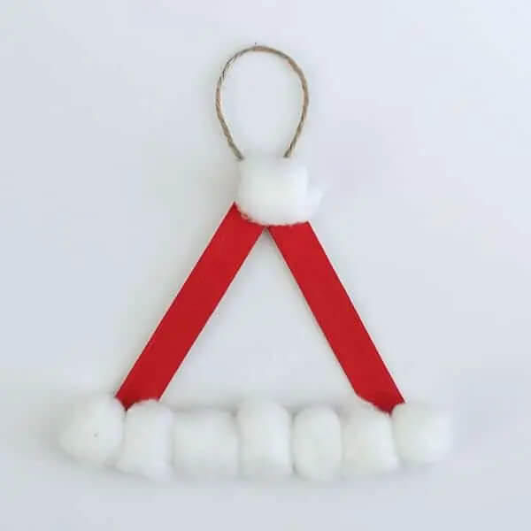 festive-santa-crafts-for-kids-21 Santa Hat Christmas Santa Crafts Made With Everyday Supplies