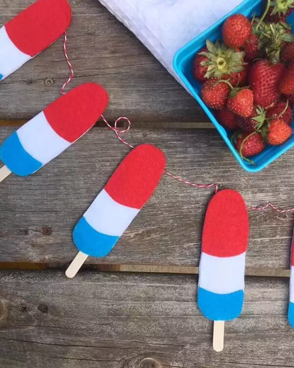 firecracker-popsicle-sticks-garland Firecracker Popsicle Sticks Garland