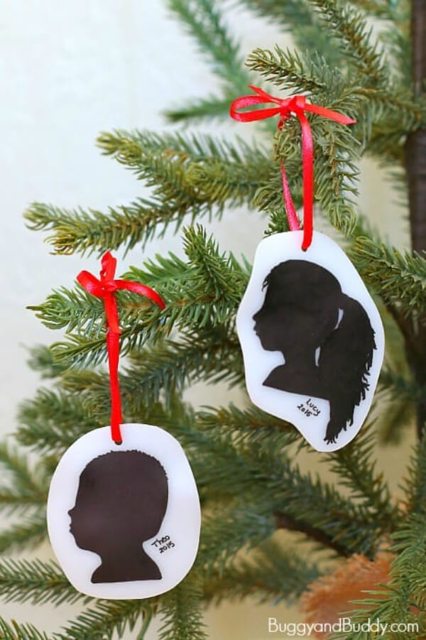 homemade-silhouette-christmas-ornament-crafts-for-kids DIY Silhouette Style Christmas Ornament For Kids