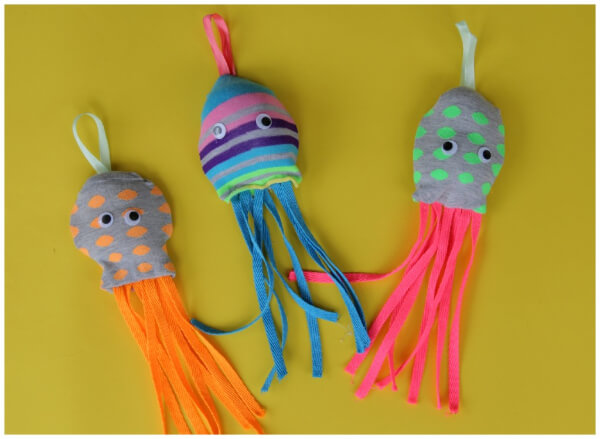 kix-creal-socktopus-octopus-crafts-activities-for-kids Creative Hanging Octopus Socks Craft Using Cotton & Shoelaces