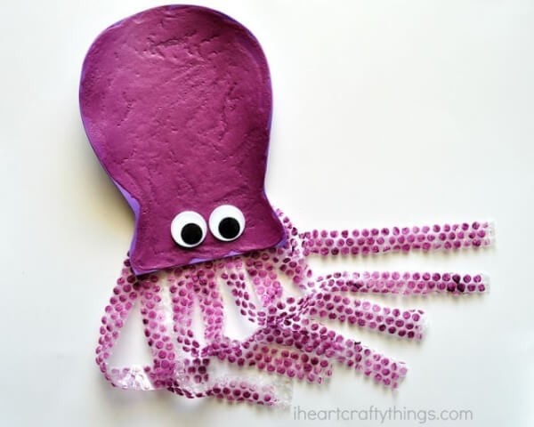 puffy-paint-octopus-crafts-activities-for-kids-1 Creative Foam Octopus Craft & Activities Using Bubble Wrap