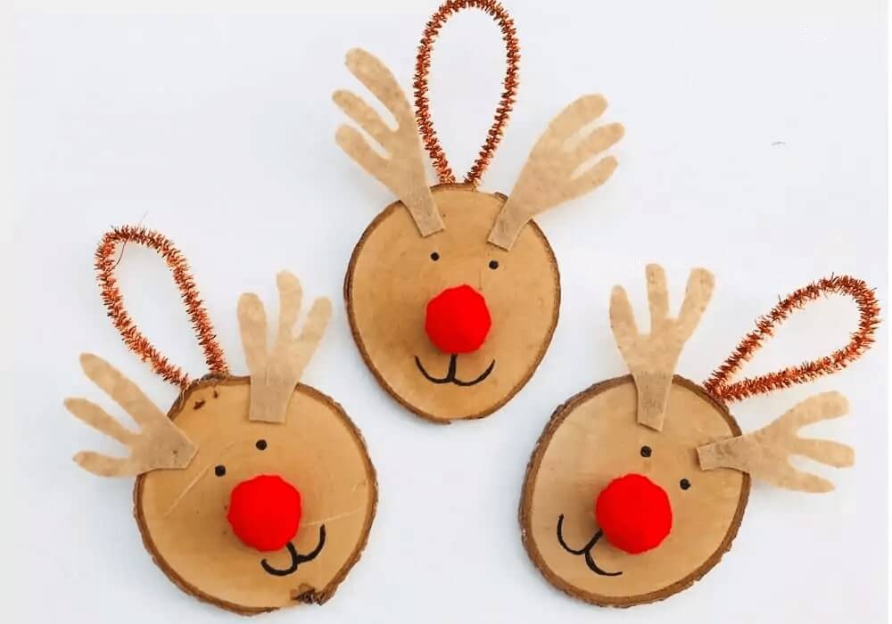 reindeer-ornament-craft-with-wood-blocks-and-pom-poms Reindeer Ornament Craft With Wood Blocks & Pom Poms Wood Christmas Crafts