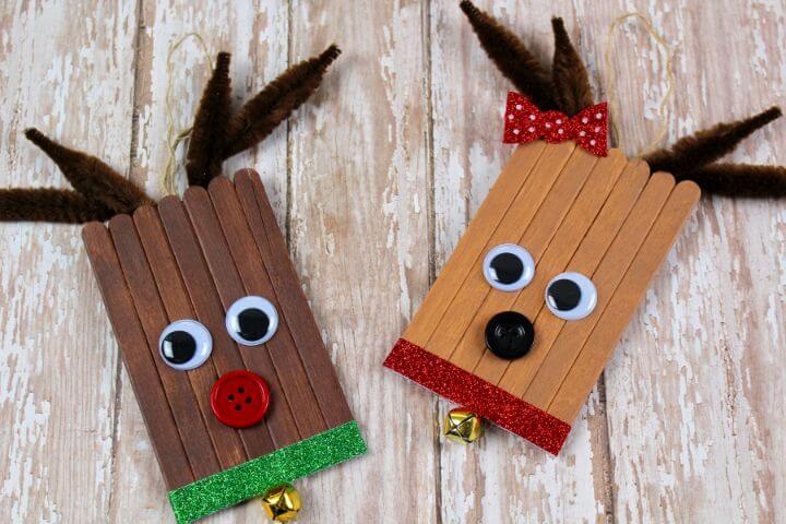 reindeer-popsicle-ornament-craft-using-googly-eyes-button-and-pipe-cleaner Reindeer Popsicle Ornament Craft Using Googly Eyes, Button & Pipe Cleaner