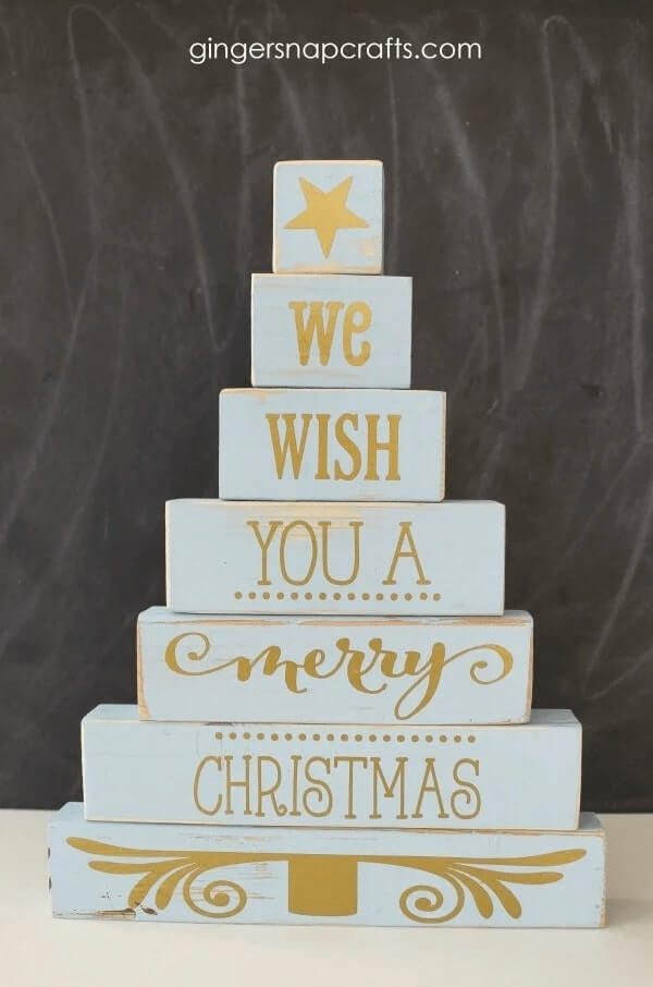 simple-christmas-tree-craft-with-wood-blocks Simple Christmas Tree Craft With Wood Blocks
