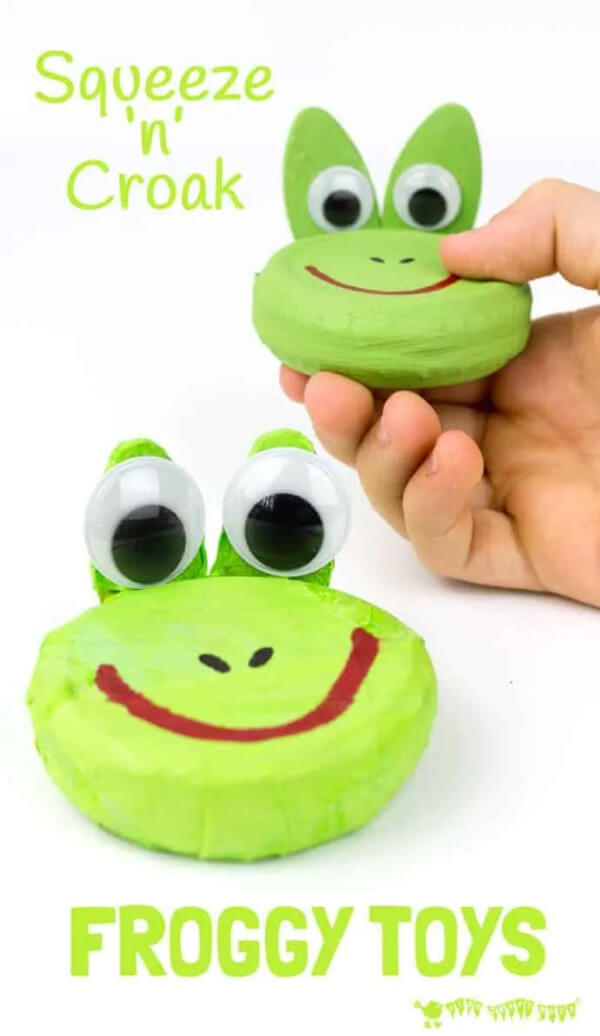 squeeze-and-croak-froggy-toys