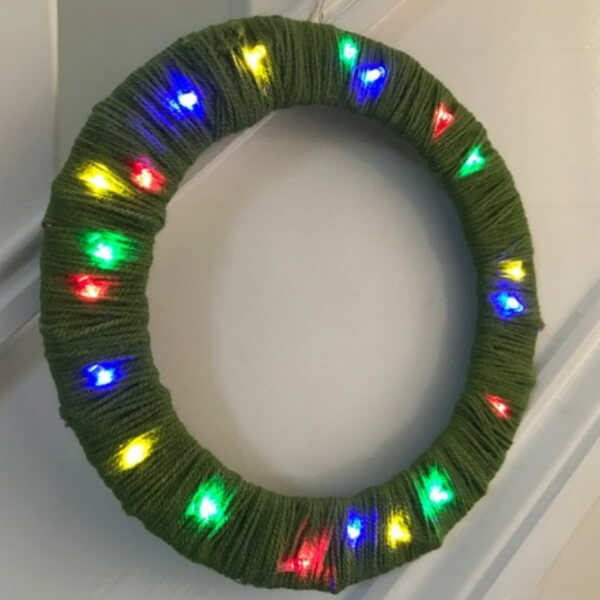 yarn-and-light-wreath Christmas Wreath