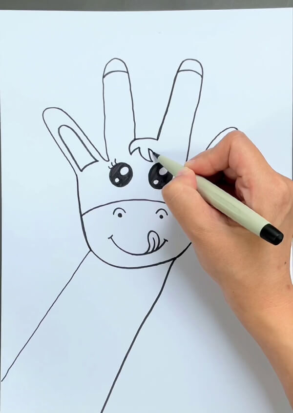 Sensational Method Of Developing Giraffe Handprint Art